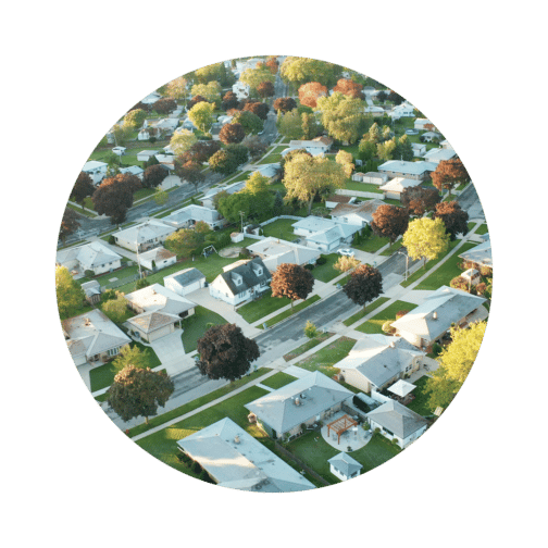 Overview of an organized neighborhood of houses