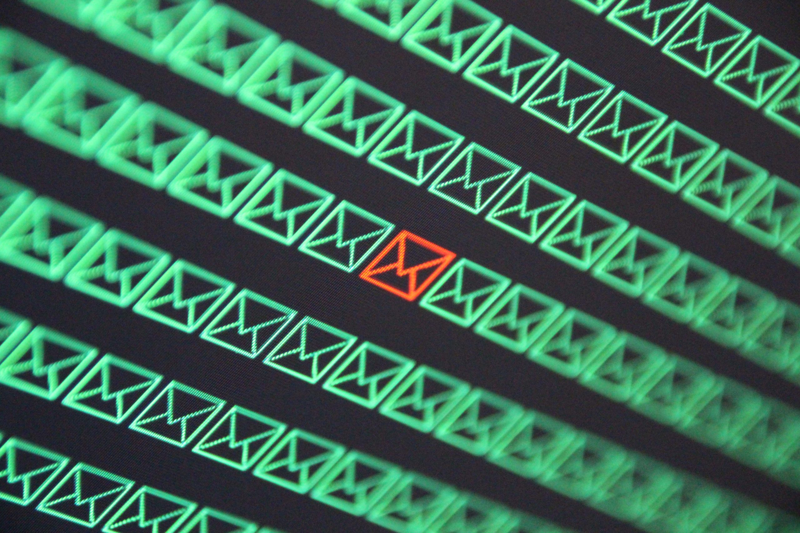 Protecting Your Company From Mobile Phishing Attacks